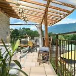 Guest house La Grange Du Paris 3*