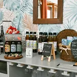 La Grange Du Paris Guest house